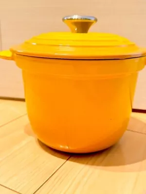 Le Creuset Cocotte Every Rice Pot Silver Knob 18cm 7in. 2.0L Yellow Cast Iron • £139.94