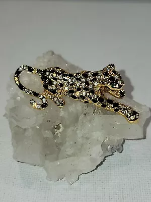 Brooch Vintage Pin Gold Tone Leopard Cat Green Rhinestone • $12.99