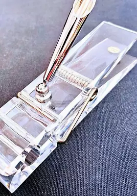 Vintage Acrylic Memo Clip Desk Pen Holder Hong Kong • $7.96