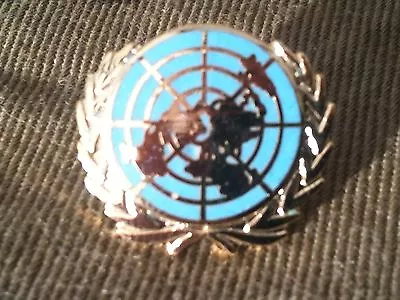 UN United Nations Blue Lapel Pin Military Badge • £3.89