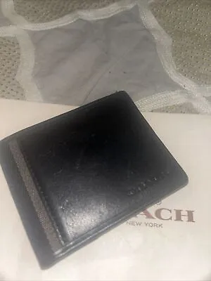 Vtg Coach Men's Black Compact  Id Leather 4”wallet • $58.99