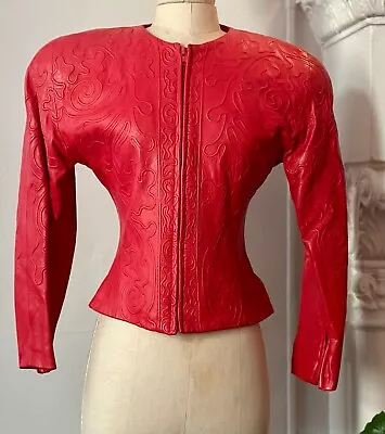 $215 • Buy Vintage 80's Vakko RED Embroidered Fitted Cropped Leather Moto Jacket - Sz 4 SM