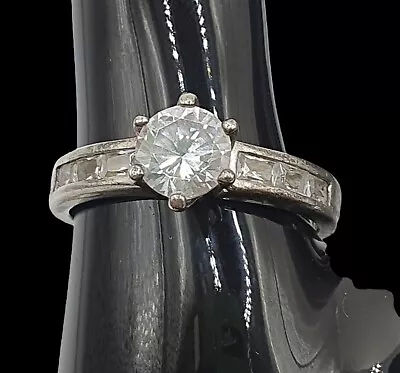 Vintage 925 Sterling Silver Rock Crystal  Solitaire Ring Engagement - Size 8 / P • $37.89