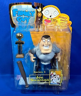 JOE SWANSON - Action Figure FAMILY GUY Series 3 MEZCO 2005 As Seen TV Trophy BAT • $71.20