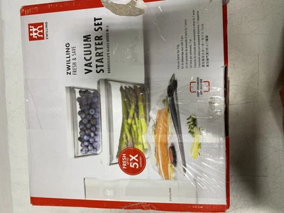 $75 • Buy Zwilling 7pc. Fresh & Save Glass Vacuum Starter Set