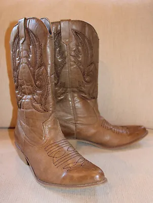 Coconuts By Matisse Gaucho Western Boots Women's Size 9.5 M Brown Tan Cowboy • $24