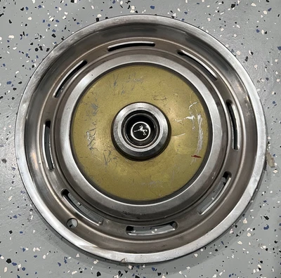 $19.50 • Buy 1974 Ford Pinto Station Wagon 13  Hubcap Wheel Cover