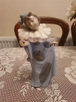 Attractive Lladro Spain Nao Figure - 1094 Blue Clown / Pierrot With Flower A/F • £20