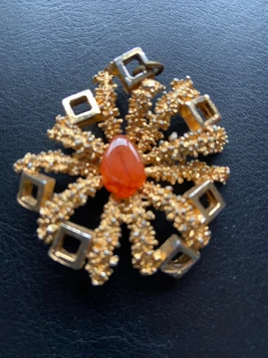 Costume Jewellery Vintage 70's Pendant • £3
