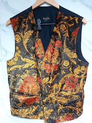 Burtons Mens Vintage Velvet Red & Gold Floral Waistcoat Size S 36 -38  Chest • £15.99