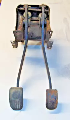 1962-67 MGB Foot Pedal Box -Pedals- Lockheed Master Brake And Clutch Master-S4 C • $99.99