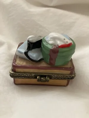 Vtg1990's Midwest Of Cannon Falls Trinket Pill Porcelain Box Suitcase  • $7.99