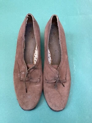 £5 • Buy Ladies 1960s Vintage Shoes 