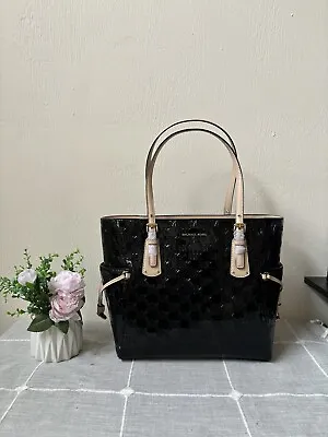 Michael Kors Voyager Logo Embossed Patent Large East West Tote • $175.99