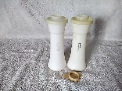 Vintage Tupperware 6  Hourglass Salt & Pepper Shaker Set • $19.99