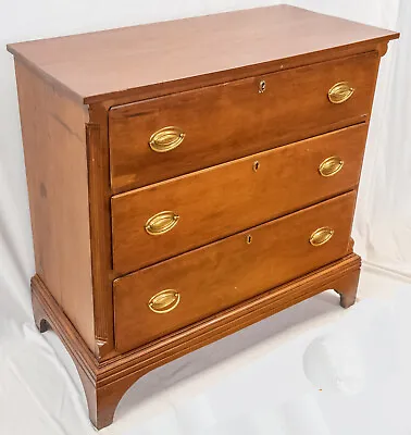 $1500 • Buy Antique American Federal Hepplewhite Connecticut Cherry Chest Of Drawers Dresser