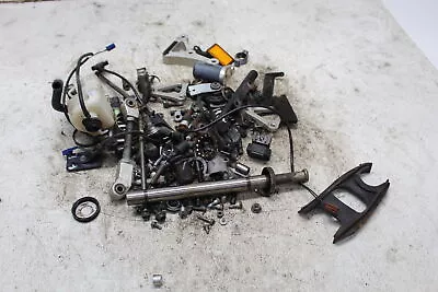 $35.10 • Buy 03-05 Yamaha Yzf R6 Parts And Hardware Lot