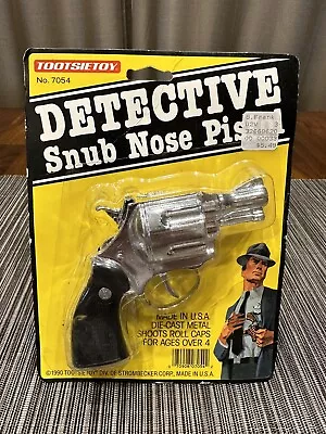 Detective Snub Nose Pistol Cap Gun Roll Cap Revolver  1990 TootsieToy #7054 • $32.95