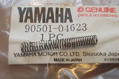 Yamaha Vmax Yzf750 Fzr1000 Xvz13  Genuine Starter Clutch Spring - # 90501-04623 • $9.83