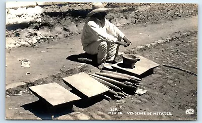 Postcard Vendedor De Metates Mexico RPPC F103 • $7.48