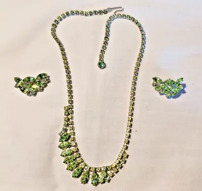 Vntg B. David Necklace & Earrings Set Pear Peridots Prong Set Rhodium Plated • $69.95