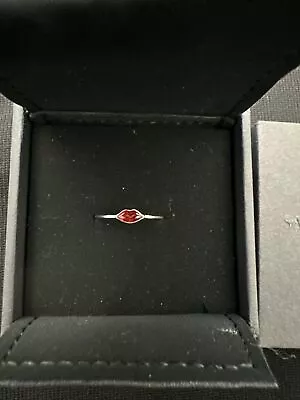 $129.90 • Buy Sarah And Sebastian Kiss Me Ring - White Gold / 52 New In Box