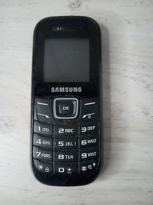 Samsung Gt-e1200i Mobile Phone Retro Vintage - Very Rare - Spares Or Repairs -- • £11.02