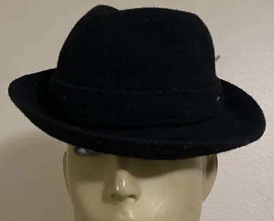 $32.99 • Buy Kangol Blue Label Black Medium Wool Gaffer Trilby Hat Style 6445BC