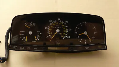 Mercedes Benz W123 Instrument Cluster / Speedometer VDO 87 001 050 / 87001050 • $225