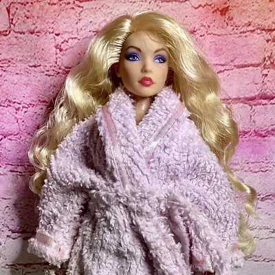 Curvy Doll Vintage Chenille Dressing Gown / Robe.Suit Curvy Barbie. Made In Qld. • $20