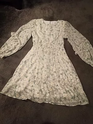 £6 • Buy Blue Zoo Age 10 Mint Green Daisy Print Dress