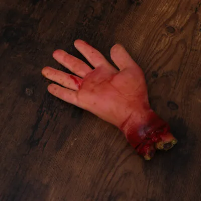 Fake Finger Hanging Body Prop Fake Human Hands Zombie Party Favors • £6.09