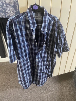 £30 • Buy Burberry Nova Check Short Sleeved Shirt Navy XL Vintage Y2K
