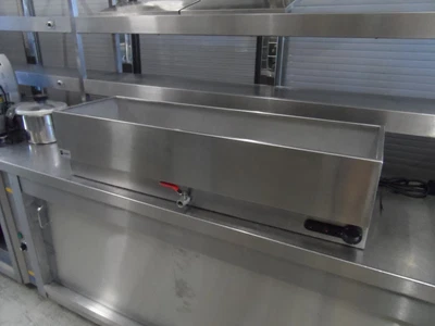 £264 • Buy Parry 1987 Wet Well Bain Marie With Tap Takes 6 X 1/3 GN Pans £220 + Vat