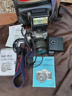 Canon EOS 300V 35mm AF SLR Film Camera With  Ultrasonic Zoom Lens • £35