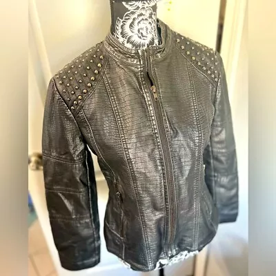 V Cristina Vegan Leather Black Studded Reptile Print Jacket Size Medium Moto • $26.50