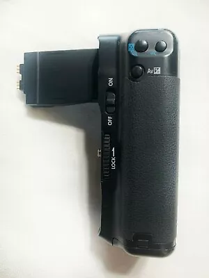 Promaster Vertical Control Power Battery Grip For Canon T2I T3I T4I #11 • $39.49
