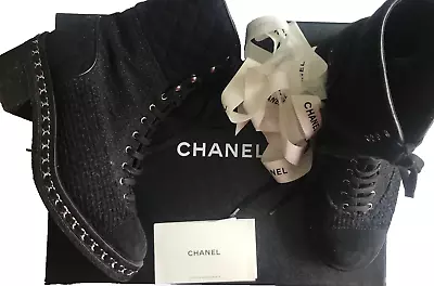 RRP£1450 - Chanel Boots Chanel Combat Boots  Black Tweed Chain UK5 39 25cms • £549