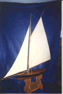 $1100 • Buy Vintage English Skeleton Pond Boat