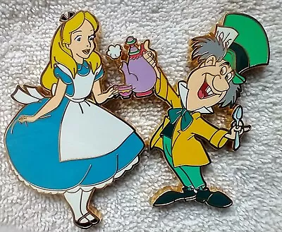 Alice In Wonderland JUMBO Fantasy Pin Alice And The Mad Hatter LE 50 • $37.95