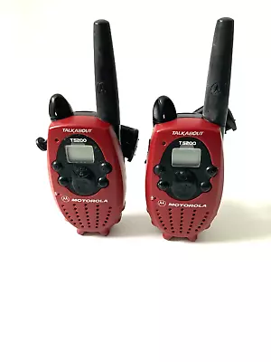 Motorola Talkabout T5200 Two-Way Radio Set Of 2 Tested & Operational • $12.97