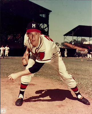 Warren Spahn Milwaukee Braves Licensed Unsigned Glossy 8x10 Photo MLB (C) • $9.99