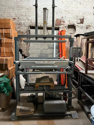 $4999 • Buy 24 X48  Vacuum Forming / Thermo Forming Machine - Belovac Brand