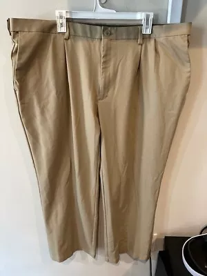 Men's Haggar Cool 18 Pro Classic Pleated Pants Size 44x29 #W13 • $24.99