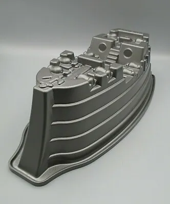 Nordic Ware Pro Cast Aluminum Pirate Ship Birthday 10 Cup Cake Pan Mold • $24.99