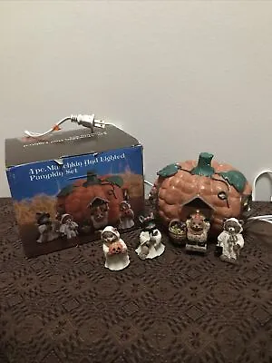 Lighted Pumpkin Cottage Halloween Mouse/bear Munchkins In Costume Small Chip • $13.25