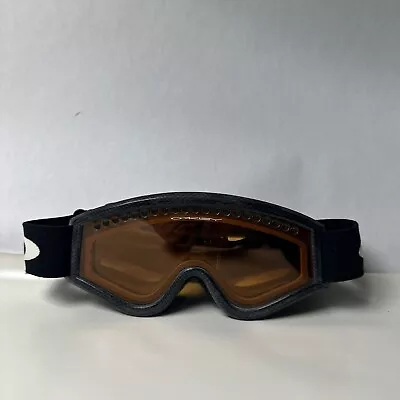 Vintage Oakley Ski Goggles Black With Amber Lens Snow Snowboarding • $14.99