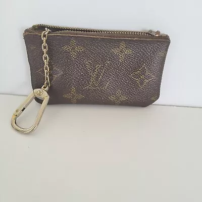 Authentic Louis Vuitton Vintage Monogram Card Key Case Brown Small Zippy Wallet  • $75