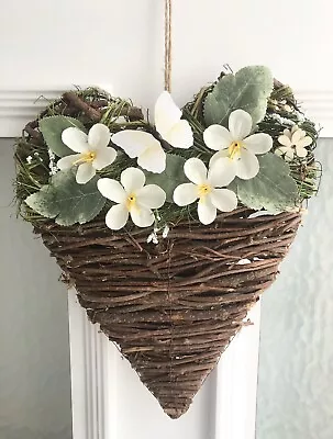 🌷 Spring Easter Rustic White Floral Blossom Hanging Heart BNWT • £10.99