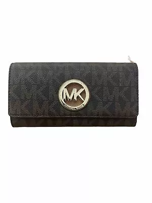 Michael Kors MK Large  Wallet • $21.13